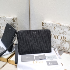 Christian Dior Clutch Bags